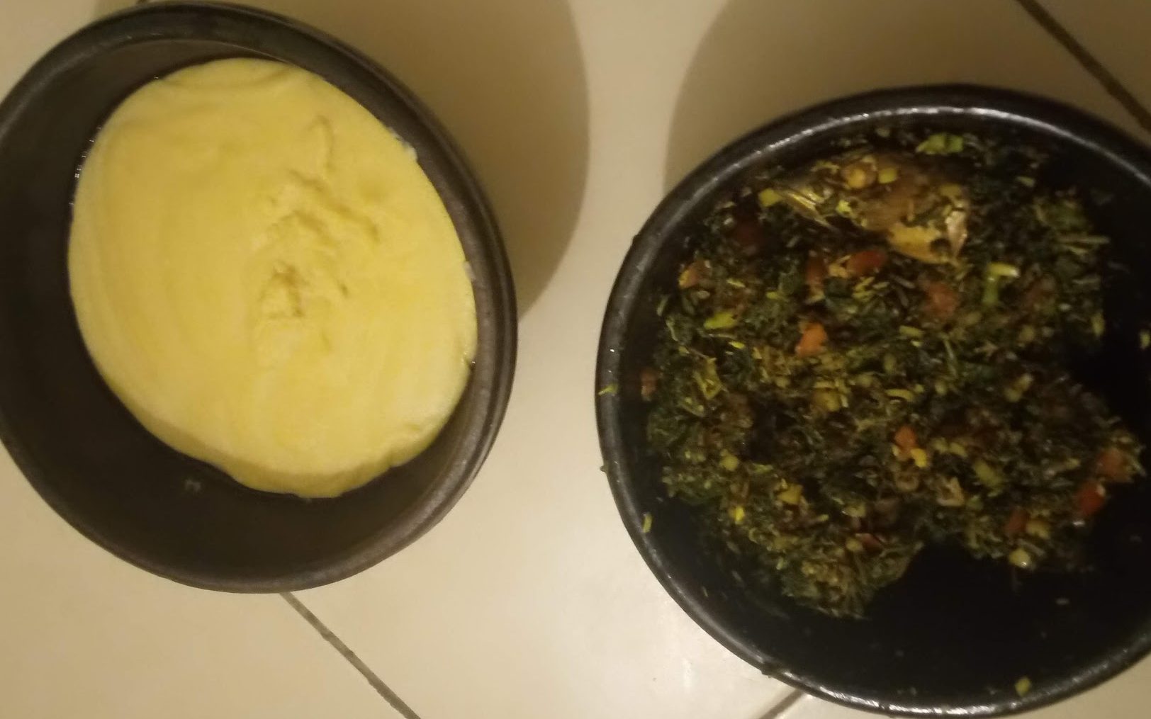 Sauce Gboma et pâte - © Visiter le Bénin